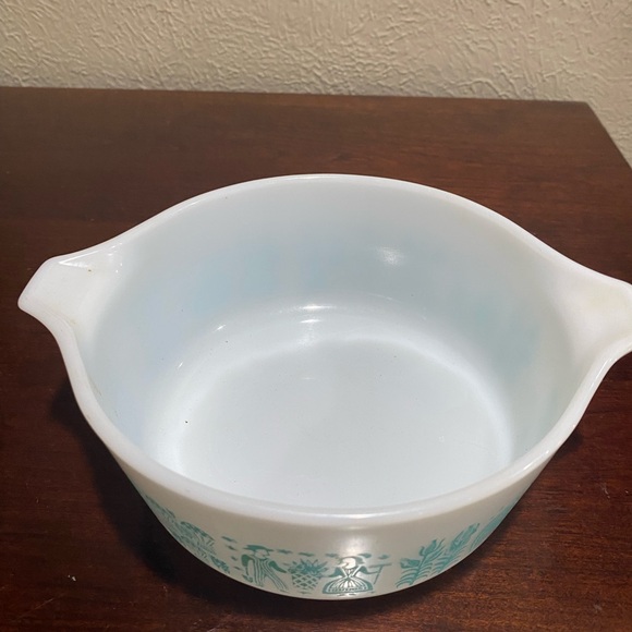Vintage White and Teal Pyrex Baking Dish - Picture 3 of 5